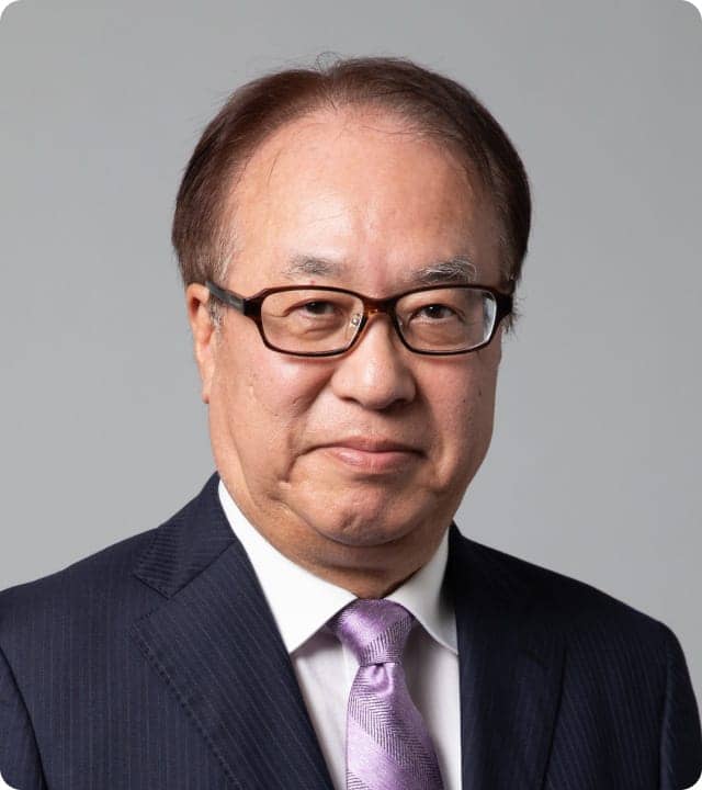 Hiroya Tanikawa Photo