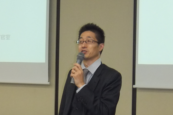 厚生労働省 橋本政策企画官