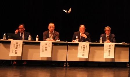 パネラーの皆さん:左から、曽根高氏、瀧氏、妹尾氏、広崎氏